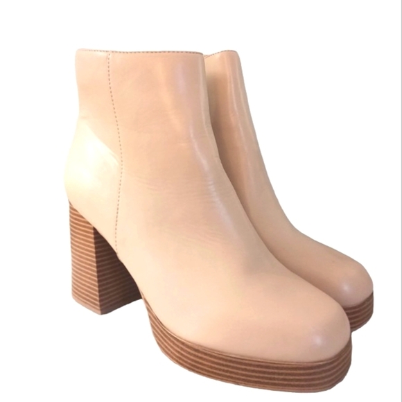 NEW True Craft Tan Platform Ankle Boots Women's size 11 - Picture 1 of 13